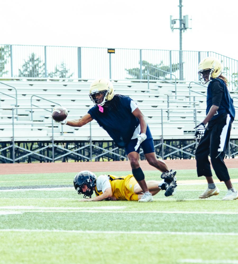 Confluence vs Lutheran South scrimmage