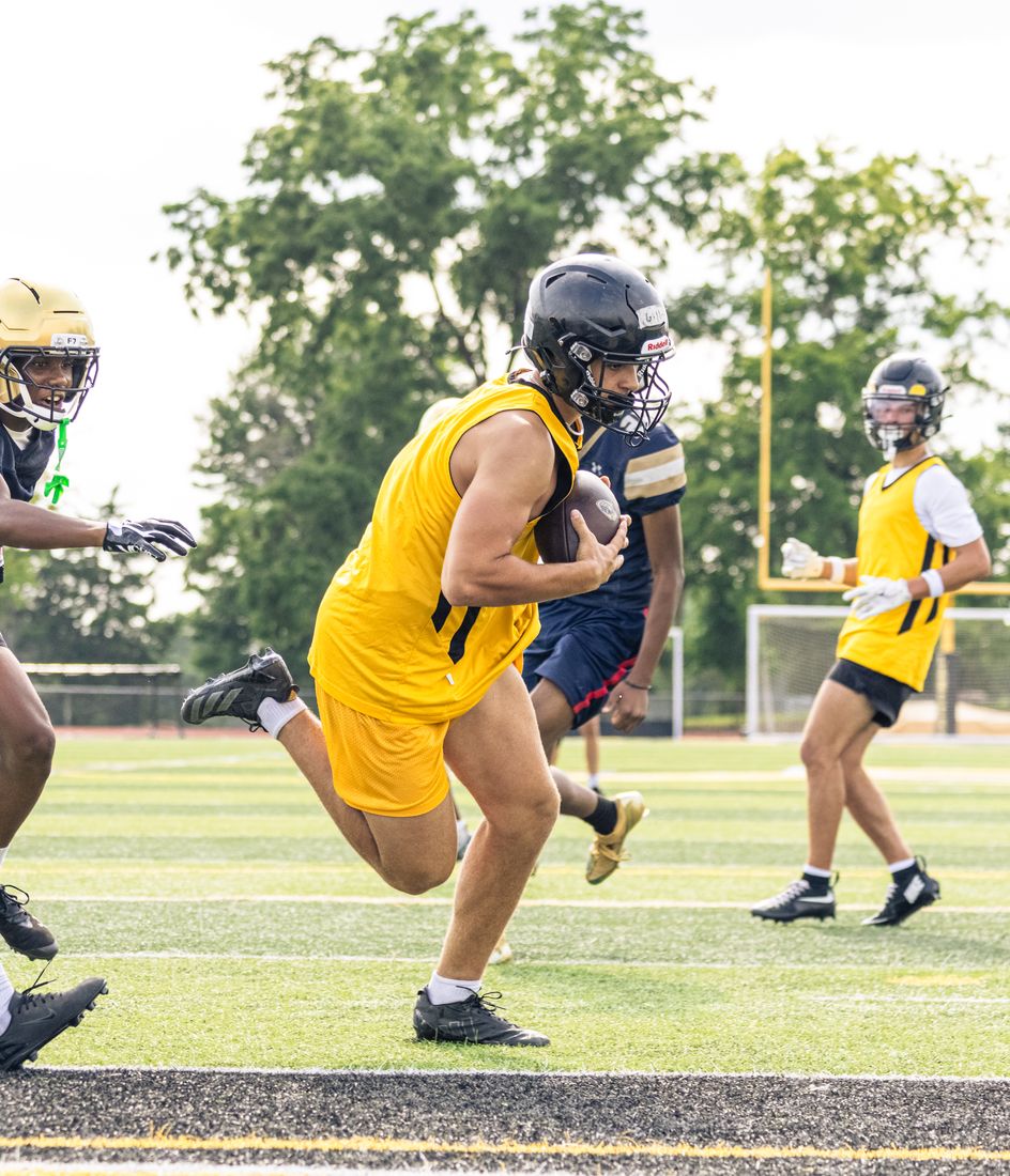 Confluence vs Lutheran South scrimmage