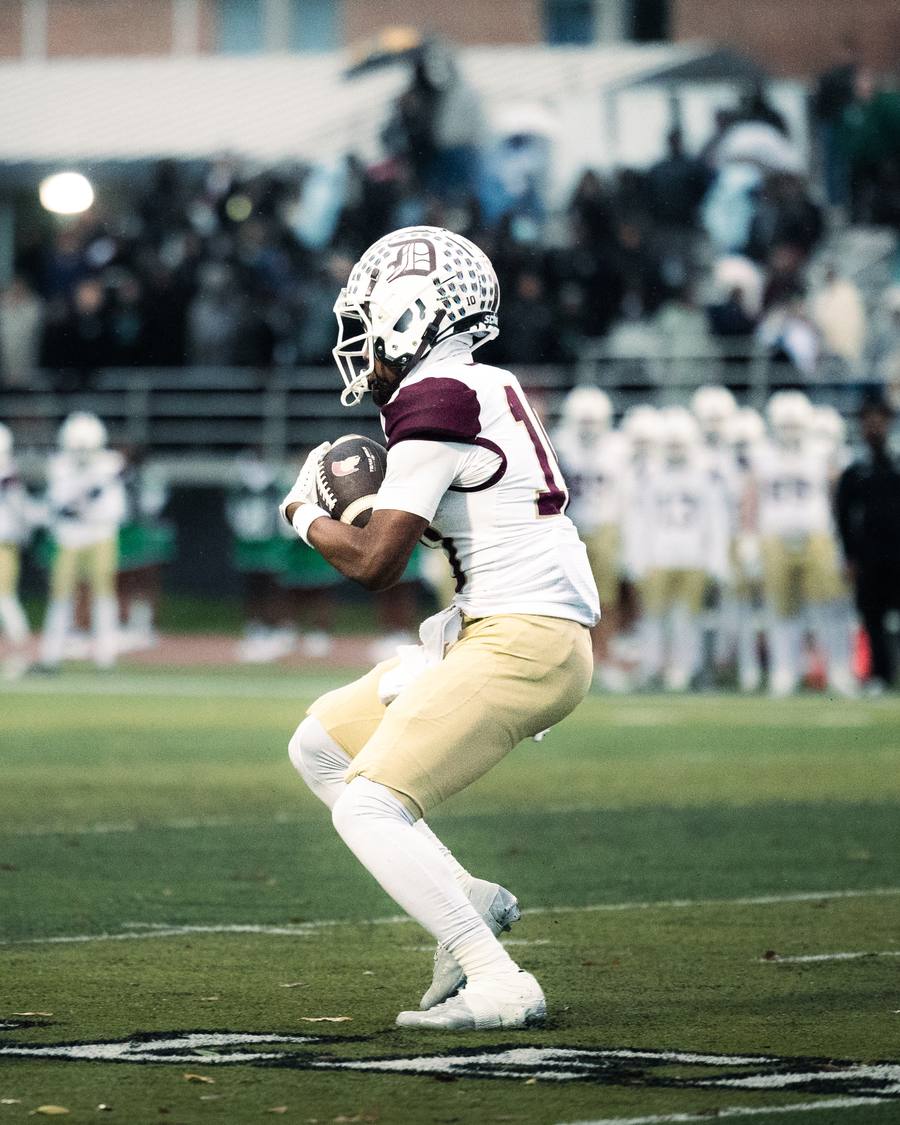 De Smet at St. Marys